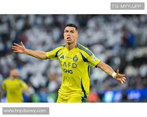 回顾足球中场大师们的辉煌岁月与传奇足迹,探索他们如何主宰赛场 回顾足球中场大师们的辉煌岁月与传奇足迹,探索他们如何主宰赛场